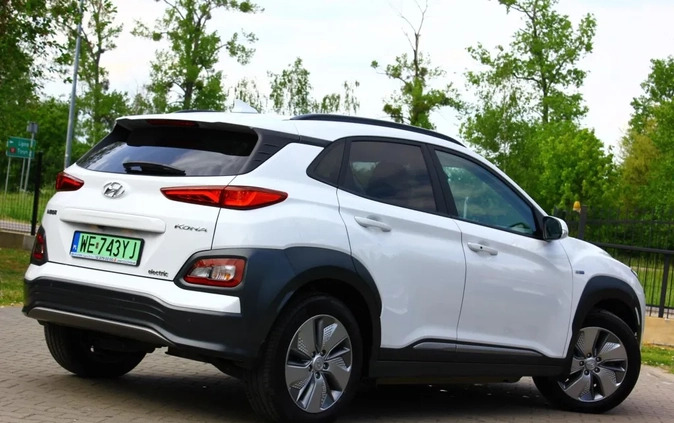 Hyundai Kona cena 92900 przebieg: 32000, rok produkcji 2020 z Dobrzyń nad Wisłą małe 742